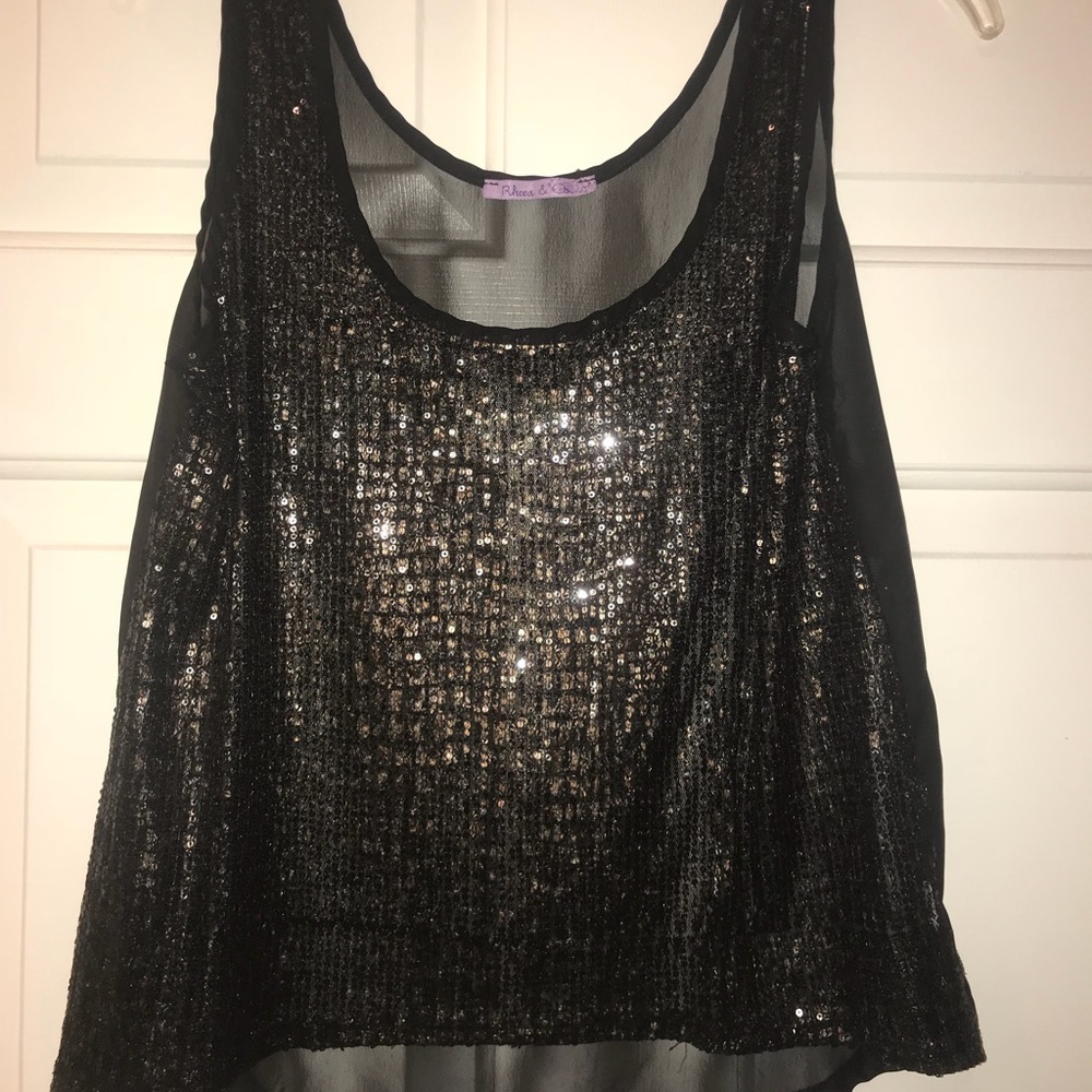 Sparkly tank-top